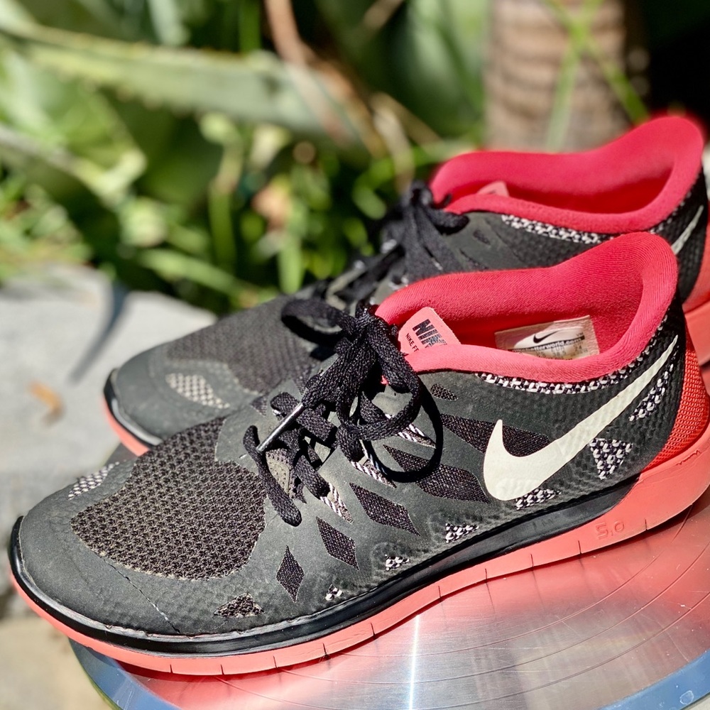Nike Free 5.0 (GS) Black White Hyper Punch Wht big
